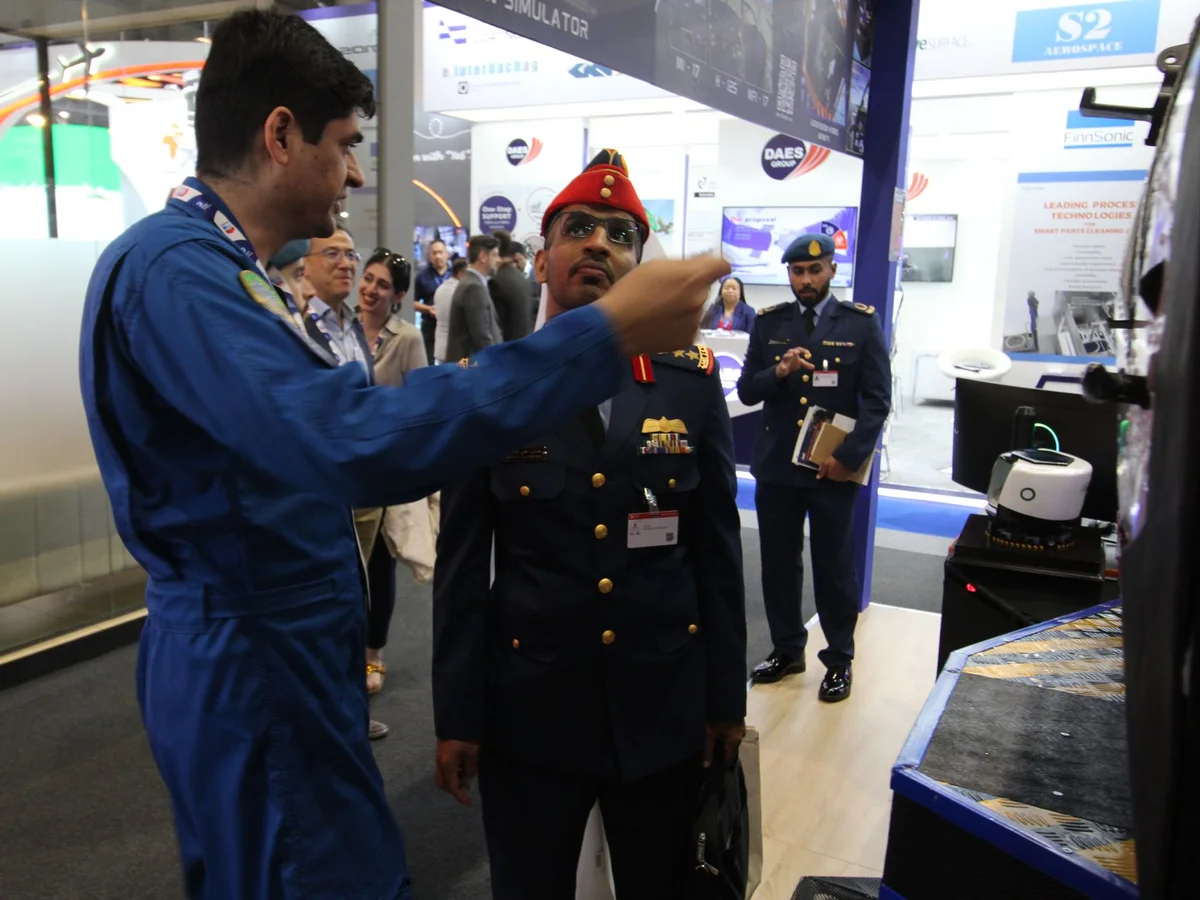 An FSDC engineer briefing a senior officer at Dubai Airshow 2025